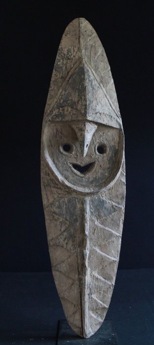 來自上塞皮克瓦什庫克地區的 NUKUMA 的 Minja 雕塑 - 巴布亞紐幾內亞  (沒有保留價)