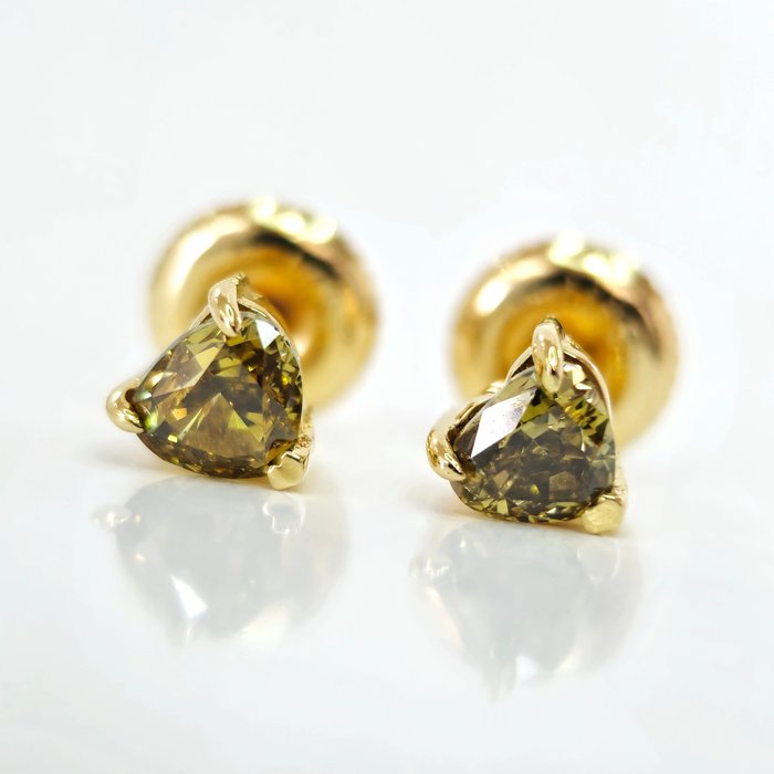 *no reserve* 0.75 ct Deep Greenish Yellow Diamond Heart Earrings - 0.92 gr - 14 克拉 黃金 - 耳環 - 0.75 ct 鉆石