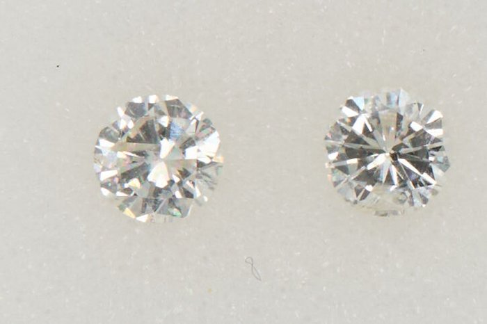2 pcs Diamanter - 0.35 ct - Rund - NO RESERVE PRICE - H - I1