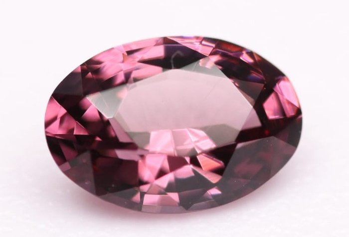 1 pcs 粉紅紫色 尖晶石, *免運費* - 0.75 ct