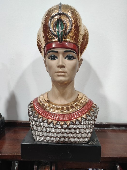 Marco Giner - 雕像 - Busto Egipcio - 陶瓷
