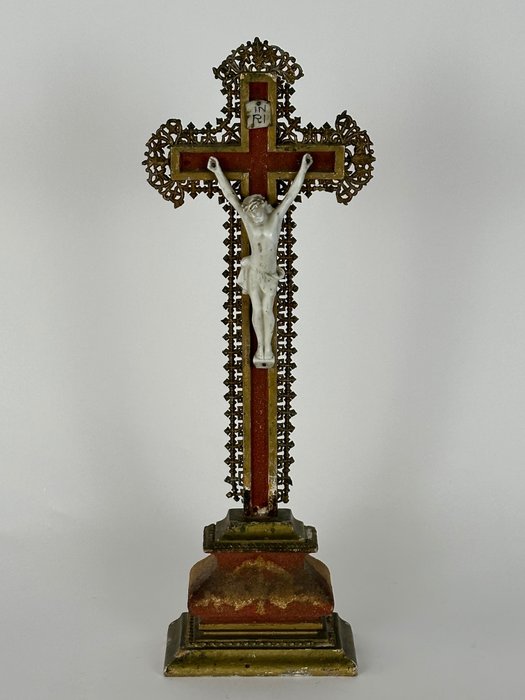 Kruzifix - Holz, Marmor, Messing, Vergoldet - 1850-1900