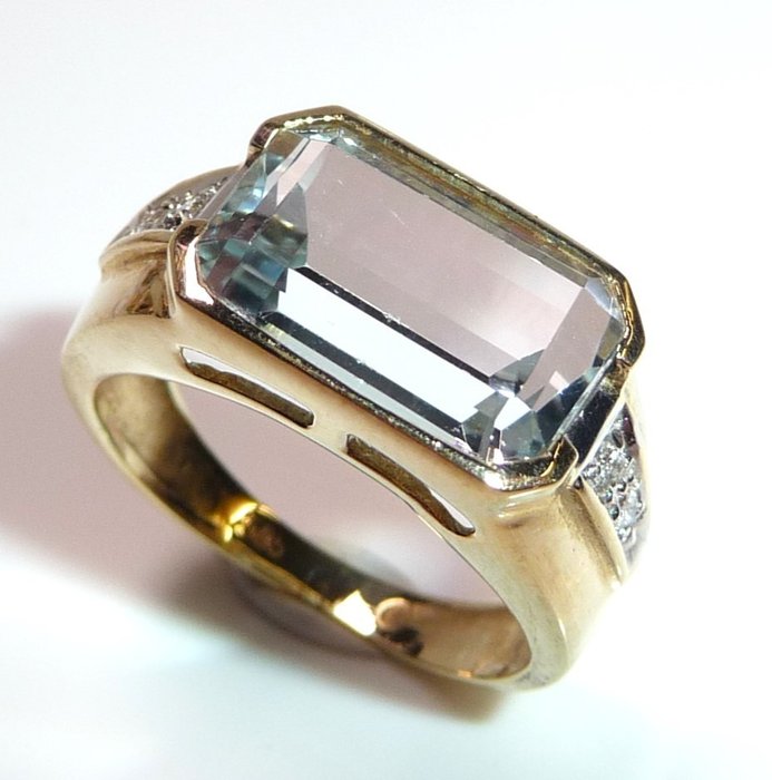 Ring - 14 kt Gelbgold Aquamarin - Diamant 