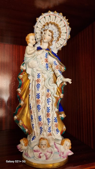 Figur - Madonna con bambino e angeli - Porcelæn