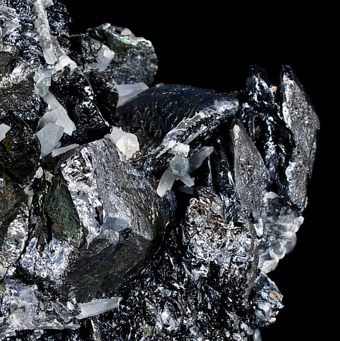 高品质赤铁矿 从厄尔巴岛出发 - 高度: 9.9 cm - 宽度: 8.6 cm- 779 g