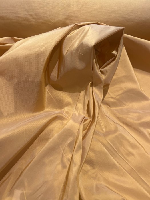 Tessuto pura seta 1200 x 140 - 纺织品 - 1200 cm - 149 cm