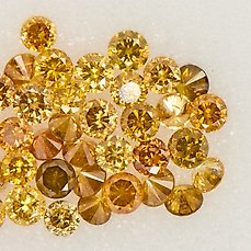43 pcs Diamanten – 1.10 ct – Ronde – NO RESERVE PRICE – Fancy Vivid to Deep Mix Yellow – P1, P2, SI1, SI2, VS1, VS2, I3