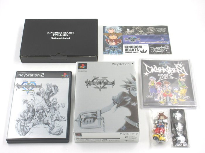 Square - Kingdom Hearts キングダムハーツ Final Mix Platinum Limited Postcard Button Badge sticker Figure Japan - PlayStation2（PS2） - Videospiel-Set (1) - In Originalverpackung