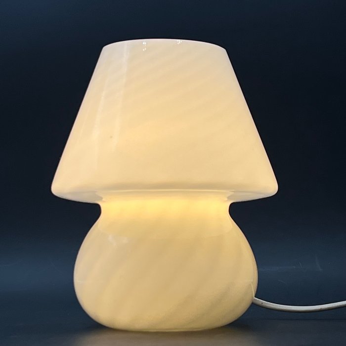 Lampe - Pilz - Glas