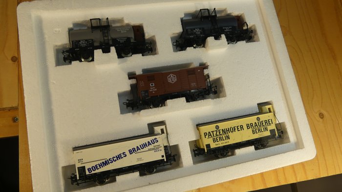 Märklin H0 - 4791 - Zestaw modeli wagonu towarowego (1) - Zestaw wagonów towarowych składający się z 5 części - Berlin