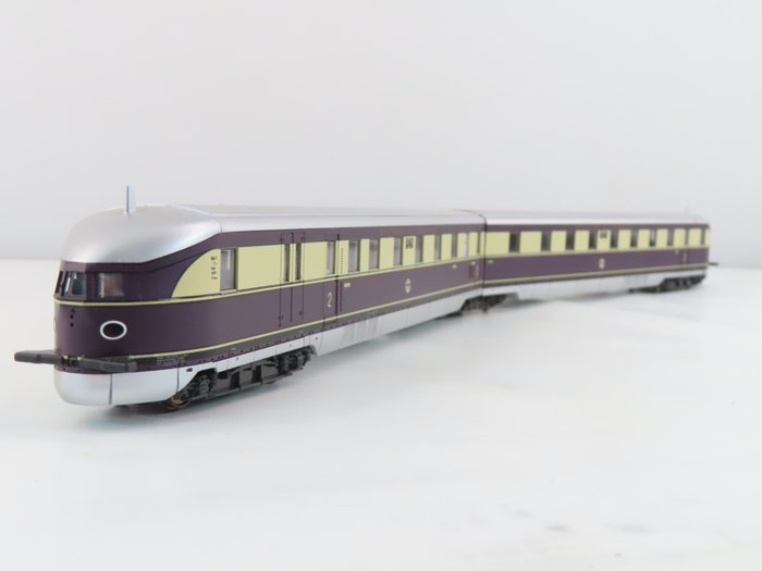 Kato H0 - 30701-1 - 火車單元 (1) - SVt877 'Fliegender 漢堡' - DRG