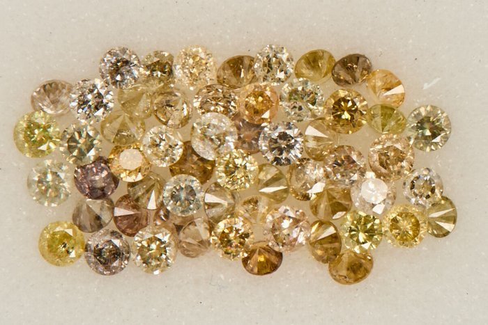 57 pcs Diamanten - 0.94 ct - Ronde - NO RESERVE PRICE - Light to Nat. Fancy Mix Yellow - Brown - P1, P2, SI1, SI2, I3