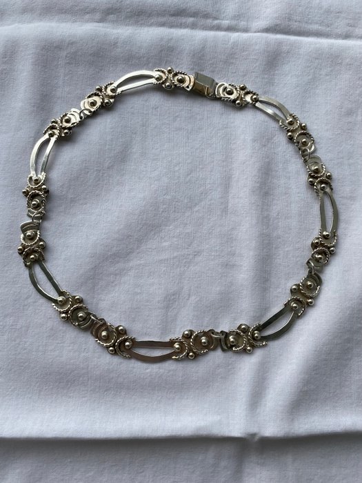 No Reserve Price - Necklace Silver 