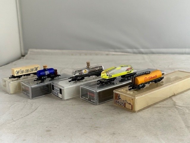 Märklin Z轨 - 8625, 82452, 82460, 86191 - 模型火车货运车厢 (5) - 各种部分特殊 - (9083) - DB