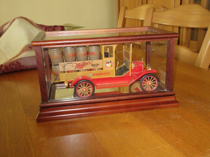 Franklin Mint 1:24 - 模型車 - Miller Beer Truck