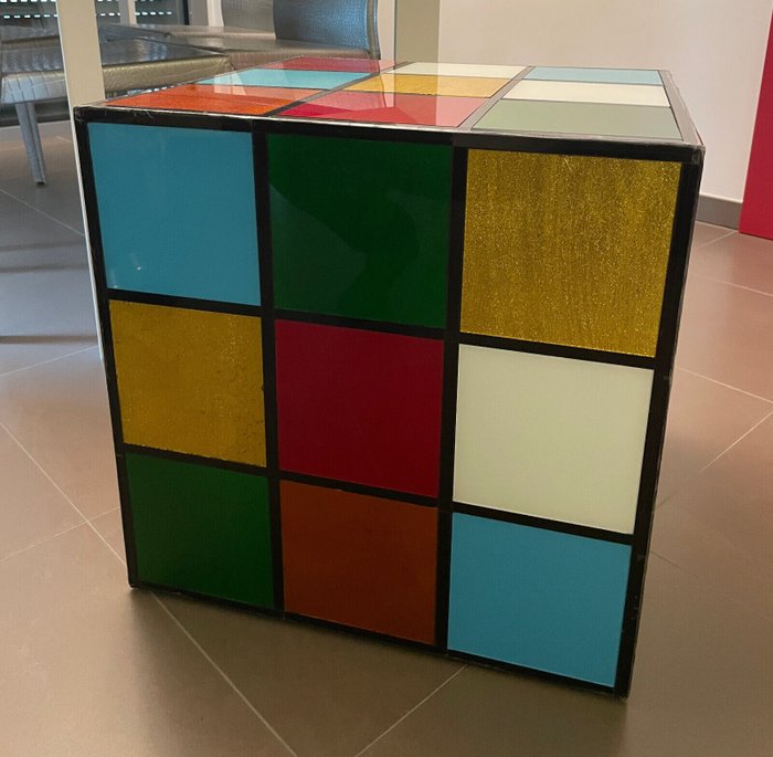 Arte dal mondo - Asztal - Rubik kocka - Üveg, Cement