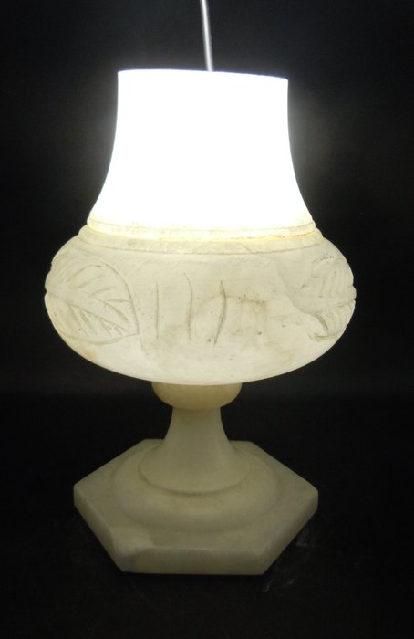 Lampe de table - Albâtre