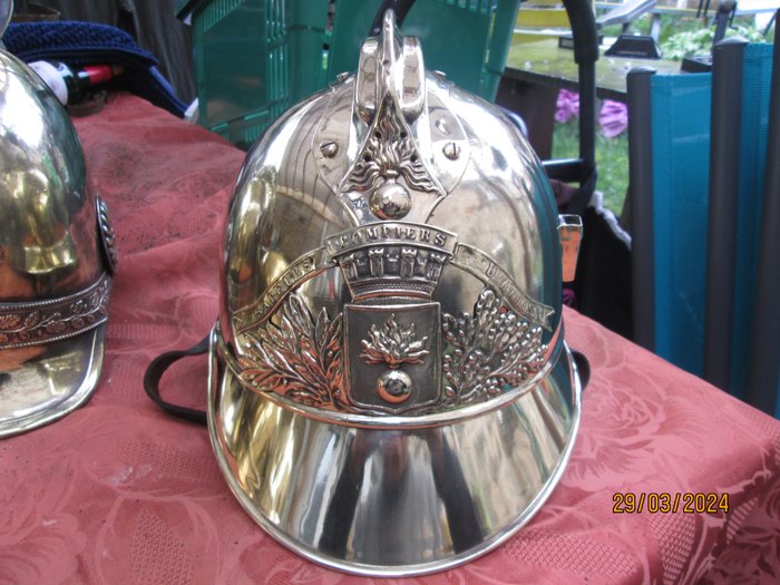 法国 - 消防队员 - 军用头盔 - 精湛的消防头盔 1885 来自 Athis 51
