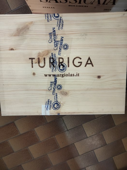 2019 Argiolas Turriga - 撒丁岛 - 6 Bottles (0.75L)