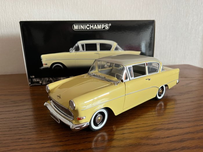 Minichamps 1:18 - Modelbil - Opel Rekord P1