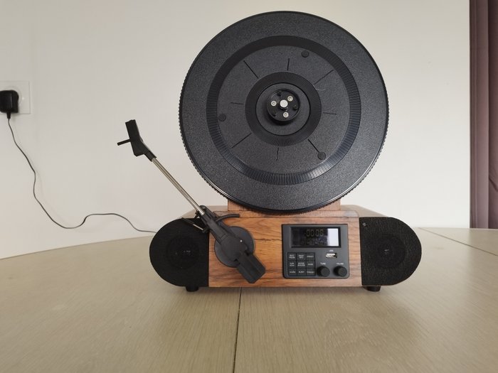Auna - Electronic star - Record Player / DAB radio