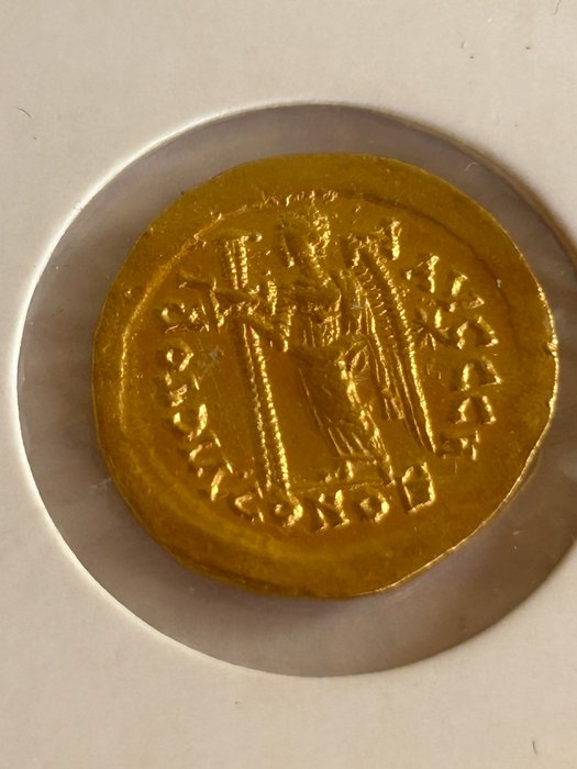 Impreiu Roman. Leo I the Thracian (AD 457-474). Solidus Constantinople mint, 8th officina (H) circa 462-466 A.D.  (Fără preț de rezervă)
