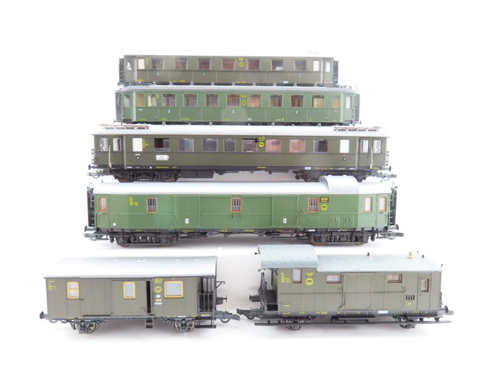 Roco H0轨 - o.a. 44230/4220B/44805 - 模型火车客运车厢 (6) - 6辆2/4轴特快列车客车一等/二等和三等，包括邮政车厢和行李车厢 - DRG