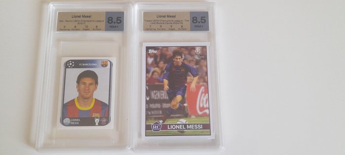 2010/11 & 2020/21 - Panini & Topps - Lionel Messi - UCL STickers & The Lost Rookie - 2 Graded card - MTG 8.5