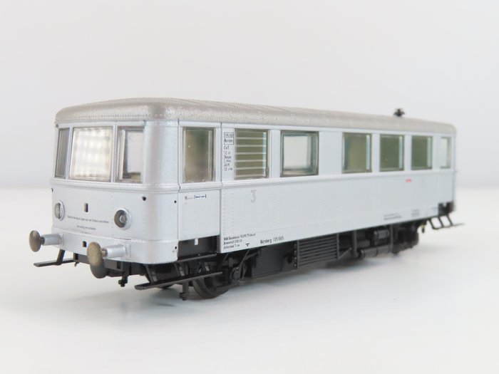 Sachsenmodelle H0轨 - 73102 - 火车单元 (1) - VT 135 轨道巴士 - DRG