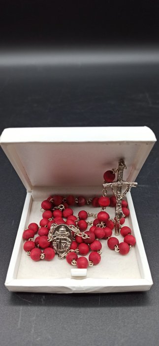 Rosenkranz - Geschenk des Papstes (Heiligen) Johannes Paul II. aus einer Privataudienz. Rote Holzsamen - 1979