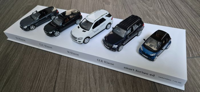 Minichamps 1:43 - Pienoismalliauto - Mercedes-Benz set