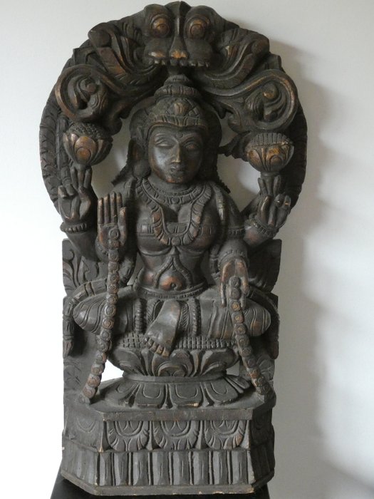 Statue, die eine balinesische Gottheit darstellt – Bali – 64 cm - Indonesien  (Ohne Mindestpreis)