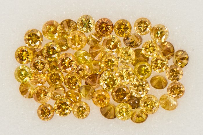 58 pcs Diamanten - 0.90 ct - Ronde - NO RESERVE PRICE - Fancy Vivid to Deep Mix Yellow - SI1, SI2, VS1, VS2