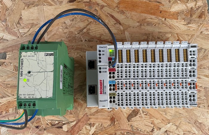 Siemens & Beckhoff program logic controller (PLC) - Ordinateur