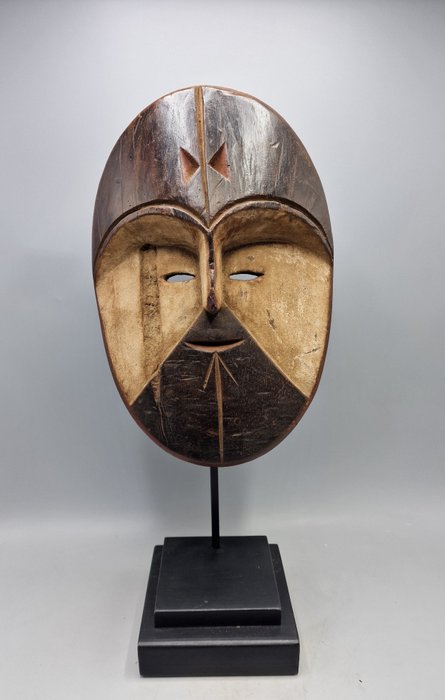 Máscara Vuvi - Vuvi - Gabão  (Sem preço de reserva)