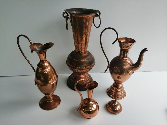 Metalútil - 花瓶 (4)  - 青銅色, 黃銅