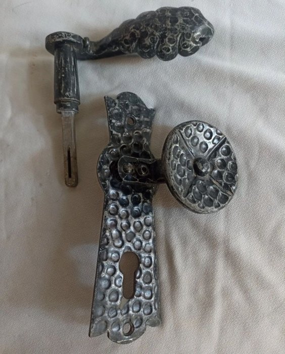 Door handle (2) - 1950-1960 
