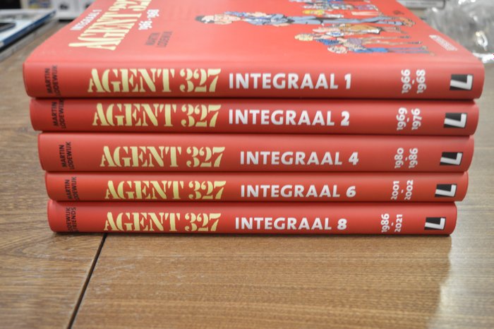 Agent 327 1 - 2 - 4 - 6 - 8 - Integraal - 5 Album - 第一版/重印