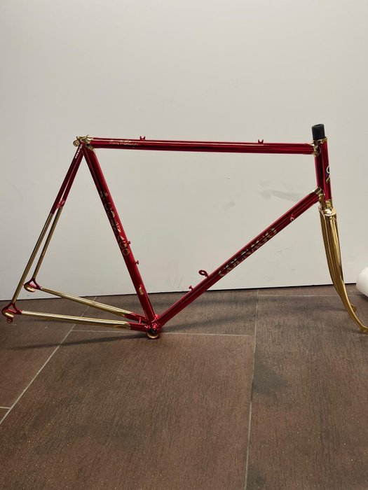 COLNAGO RED GOLD 24k - Luxuriöses Sammlerstück - Fahrradrahmen - 1985