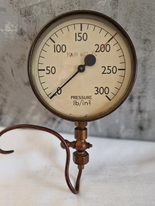 Ship equipment and fixtures - pressure gauge - Brass, Glass