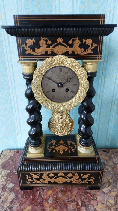 Ρολόι Portico - Napoleon III - με κίονες σε μαυρισμένο ξύλο, μαρκετερί/μπρούτζο. - 1850-1900