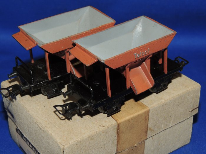 Märklin H0 - 367.6 - Carrozza merci di modellini di treni (2) - 2 carri ghiaia “Talbot”.