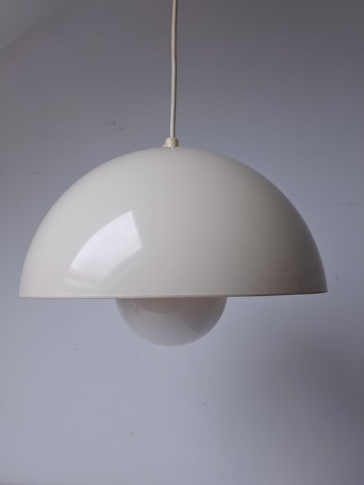 Nordisk Solar Compagni - Lamp - Plastic
