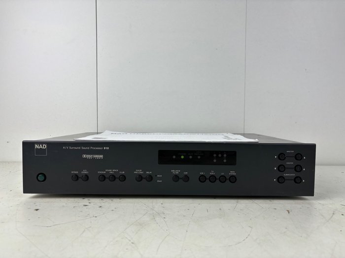 NAD - 910 Dsp - digital ljudprocessor