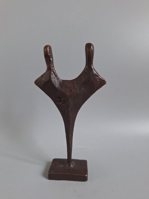 Jos Gielen - 雕塑, Verbondenheid - 15.5 cm - 黄铜色