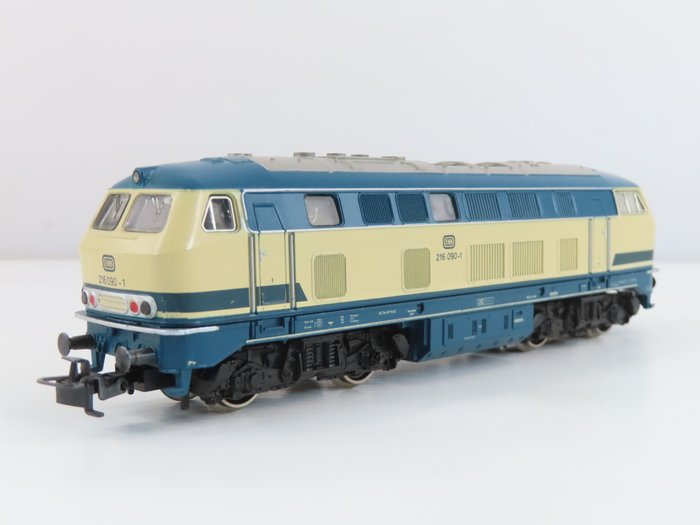 Märklin H0 - 3074 - Πετρελαιοκίνητη μηχανή τρένου (1) - BR 216, Ψηφ - DB