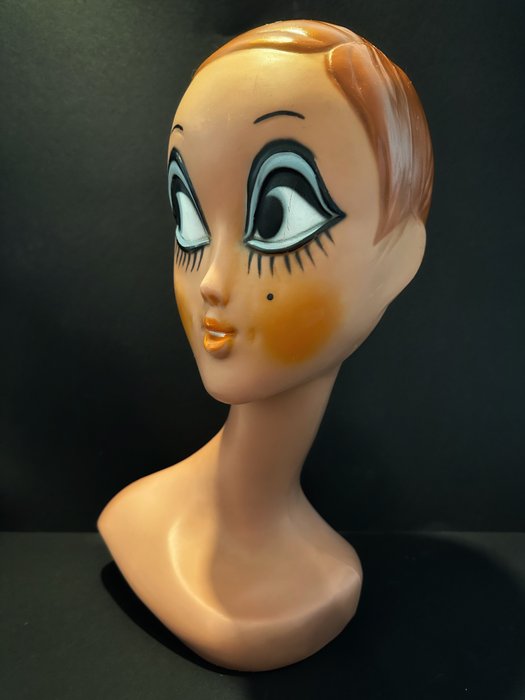 Huard 1971 Twiggy head - Mannequin - Plastique