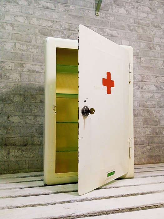 Szafka medyczna - Vintage First Aid Cabinet - Stal, Szkło