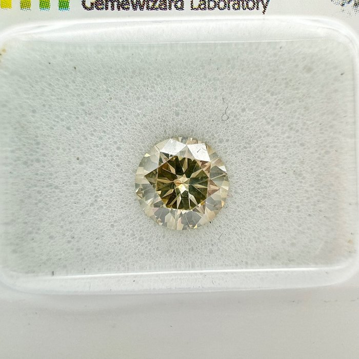 1 pcs Diamant - 0.84 ct - Rund - schickes Grau - SI2, *no reserve price*