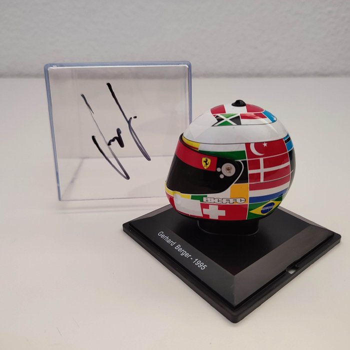 Ferrari - Gran premio de Portugal - Gerhard Berger - 1995 - Helm im Maßstab 1:5 